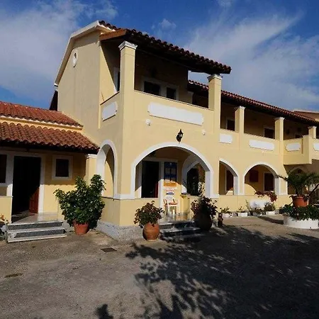 Apartament Feeloxenia Corfu *